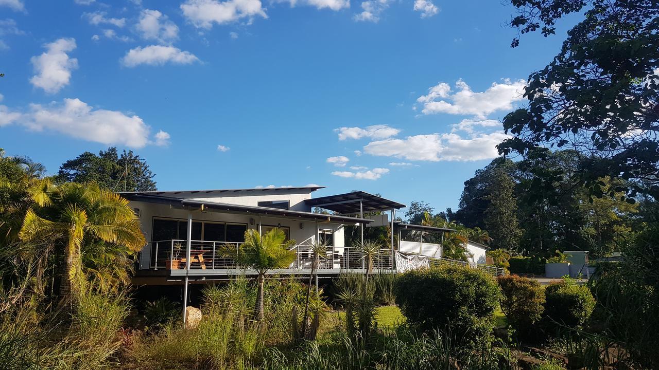 Red Bridge Motor Inn Woombye Exterior foto