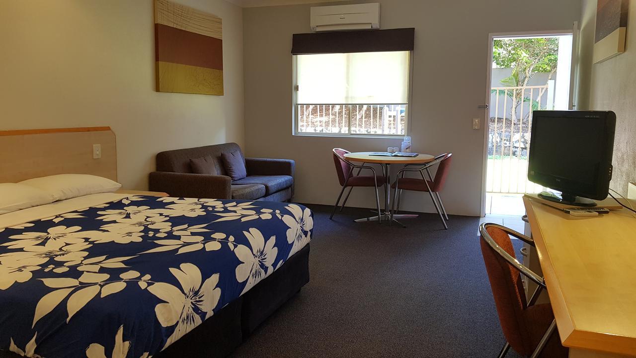 Red Bridge Motor Inn Woombye Exterior foto